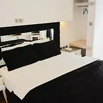Nfk The House Hotel 3*