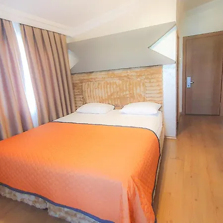 Otel Nfk The House
