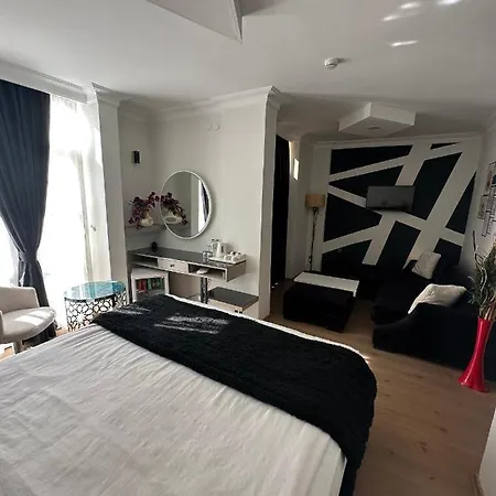 Hotel Nfk The House 3*