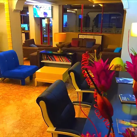 Nfk The House Hotel