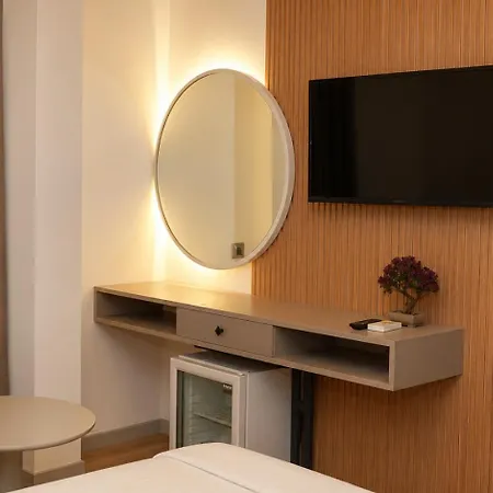 Nfk The House Hotel
