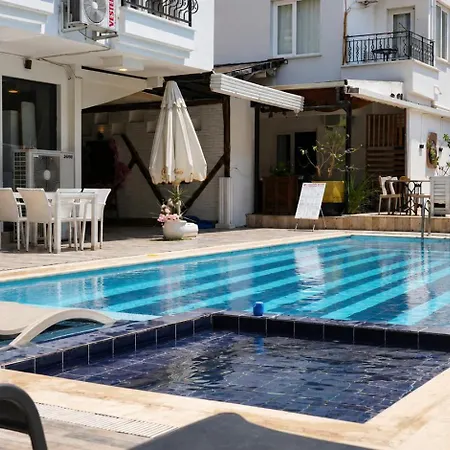 Nfk The House Hotel 3*