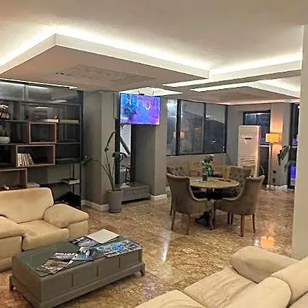 Nfk The House Hotell