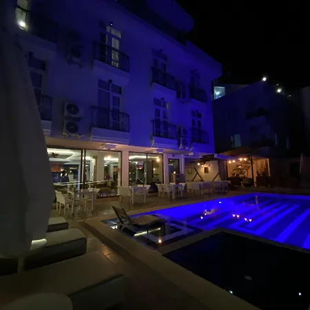 Nfk The House Hotel